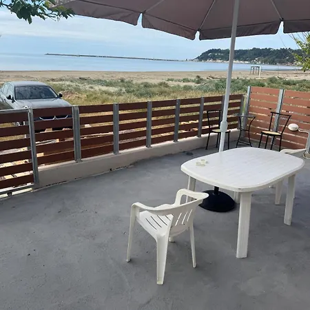 Feriehus Mulberry By The Sea House- Katakolo